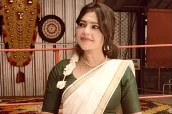 indian-actress-dead-body-found